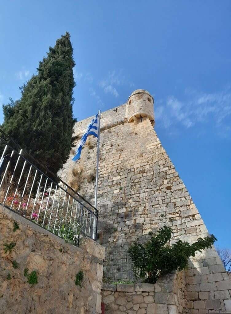 Bonnie and Clyde Rethymno Beer Tour (3) (1).jpg